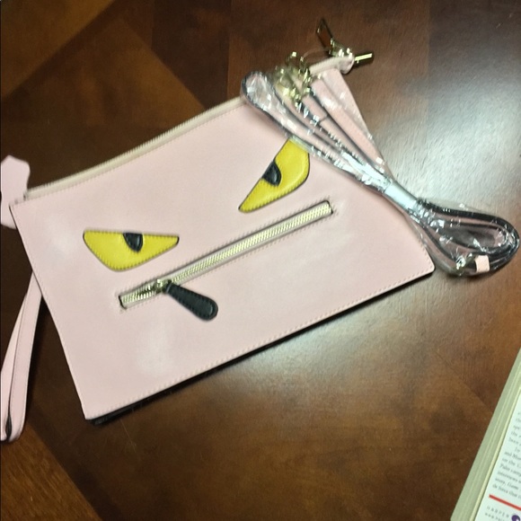 BNWT CLUTCH - Picture 4 of 8